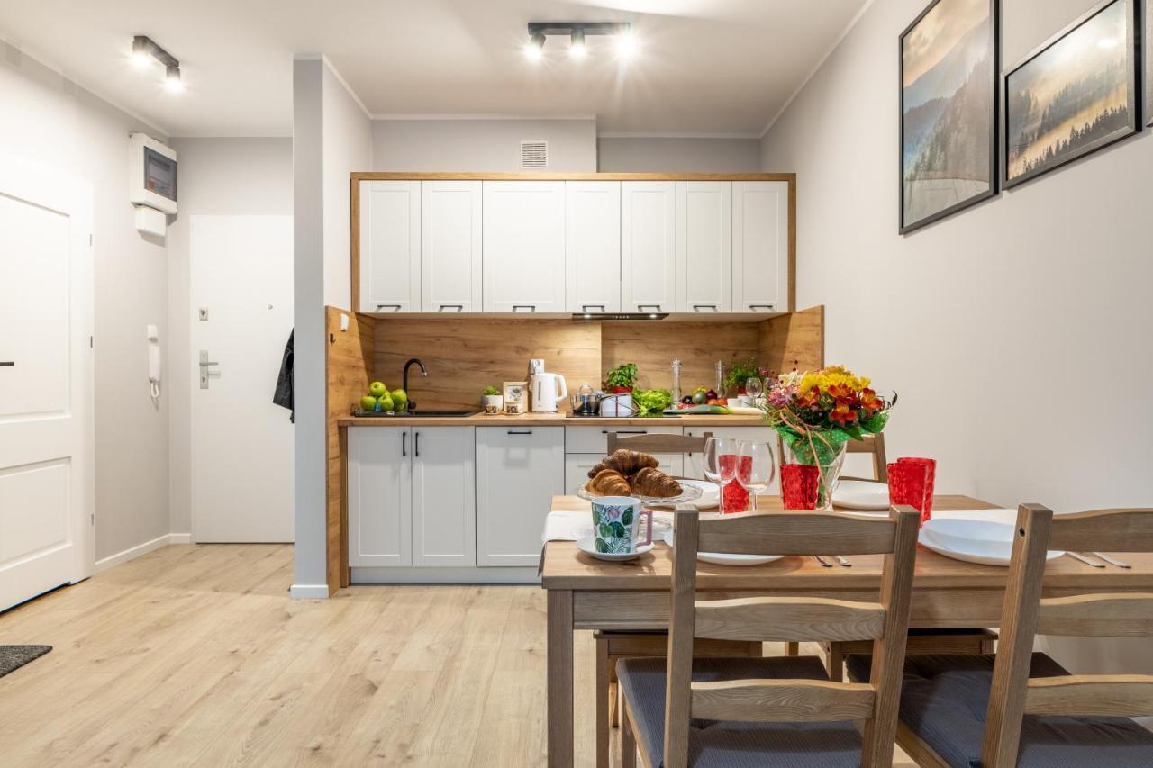 Apartament Sloneczny Poranek Устшики Долне Екстериор снимка